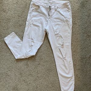 Old Navy White Ripped Rockstar Skinny Jeans